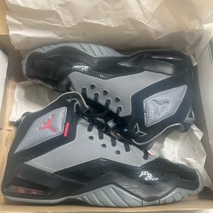 Air Jordan B’loyal